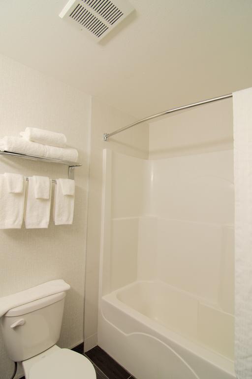 Paradise Inn&Suites Redwater Rom bilde